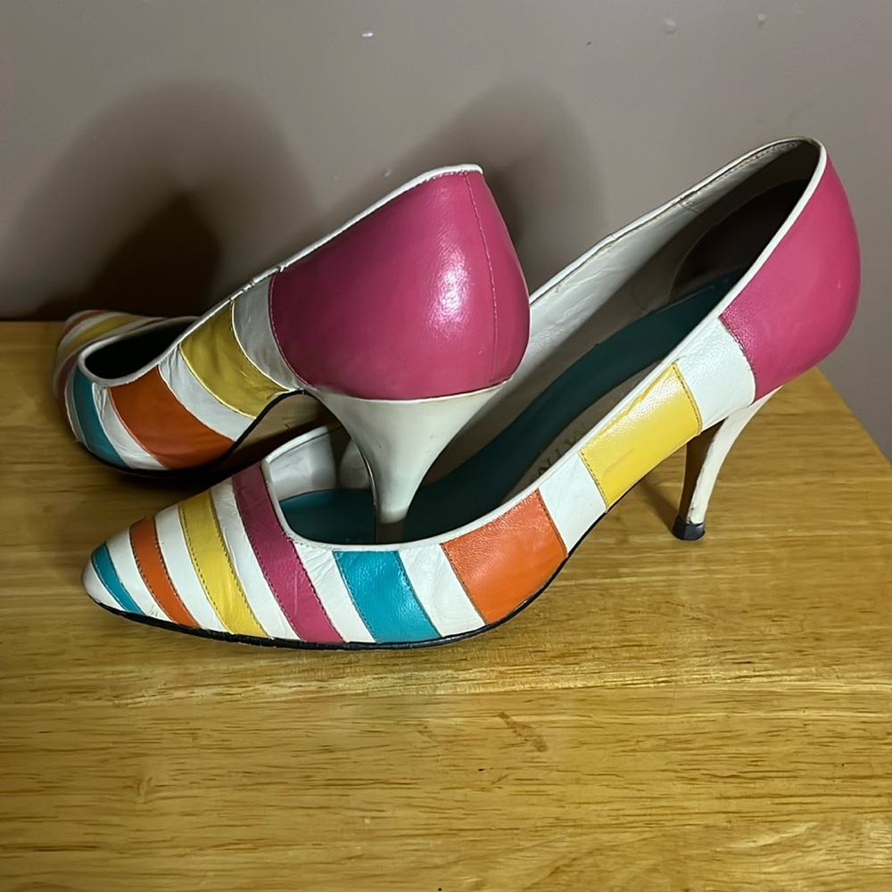 😄Vintage Colourful Leather Heels Hong Kong 6.5B
